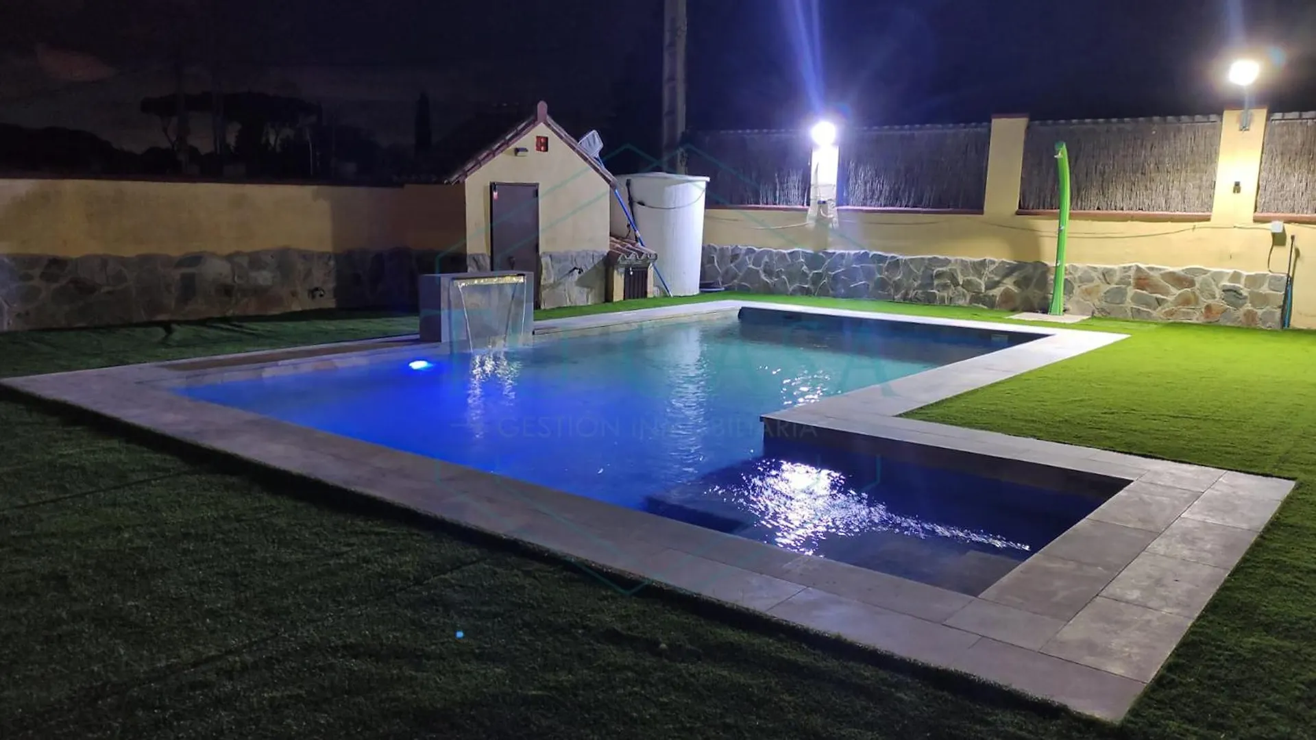 Шале Villa Zahara De 3 Habitaciones Con Piscina Кадис